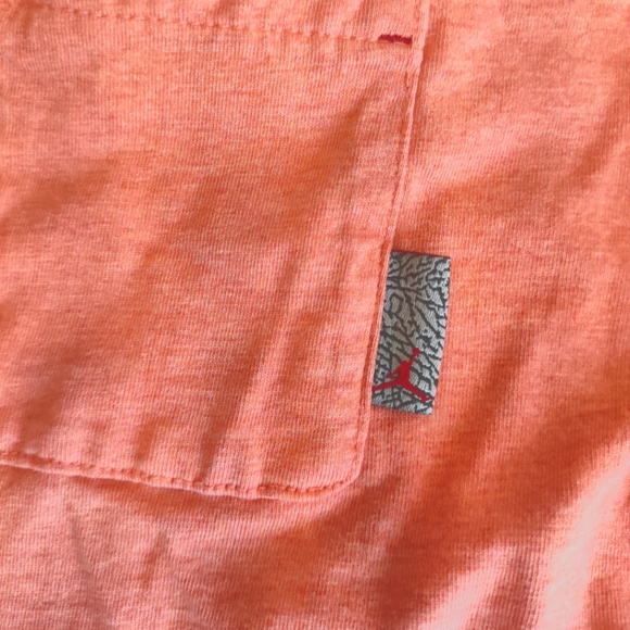 Air Jordan salmon V Neck Elephant print Tee - Picture 3 of 4